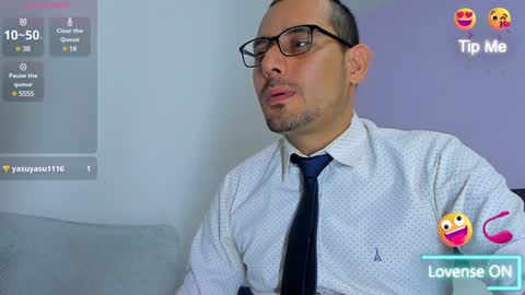 Snapshot of jhonyalzate chatting on 01.12.25 Jhony Alzate online show from 01.12.25