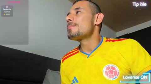 Jhony Alzate online show from 07.04.26
