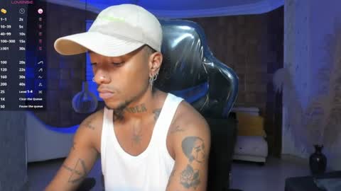 Snapshot of jhonymiller chatting on 07.14.26 jhonymiller online show from 07.14.26