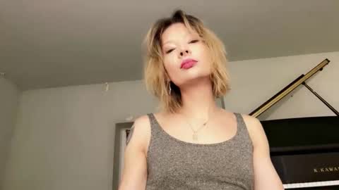 Anya online show from 01.11.26