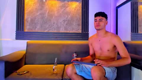 Snapshot of jhostin_1 chatting on 11.20.25 jhostin_1 online show from 11.20.25