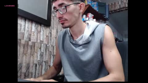 jhosuamoore2 online show from 05.07.26