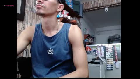 jhosuamoore2 online show from 05.18.26