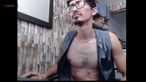 jhosuamoore2 online show from 07.06.26