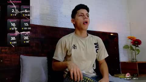 Snapshot of jhosuavega chatting on 09.28.25 jhosuavega online show from 09.28.25