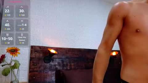 Snapshot of jhosuavega chatting on 11.18.25 jhosuavega online show from 11.18.25