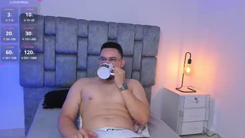 Jhonatan80  online show from 07.27.26