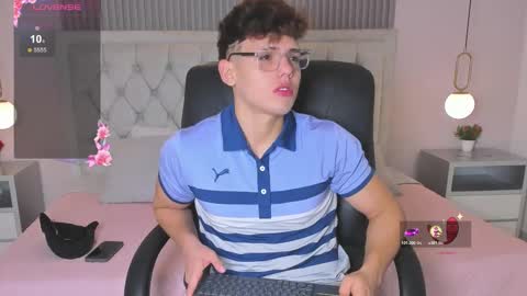 Snapshot of jhoumod_21 chatting on 01.06.26 jhoumod_21 online show from 01.06.26