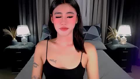 Snapshot of jhuliana_and_charles_room chatting on 09.15.25 jhuliana_and_charles_room online show from 09.15.25