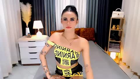 julie online show from 02.20.25