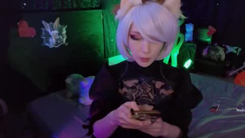 Snapshot of jiglipuf chatting on 03.14.26 online show from 03.14.26