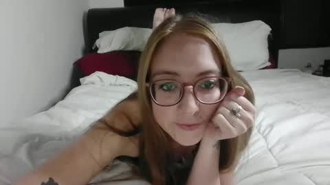 jilliangiselle online show from 05.15.26