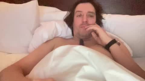 Snapshot of jimboo400 chatting on 01.14.25 jimboo400 online show from 01.14.25