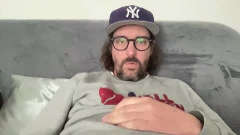 Snapshot of jimboo400 chatting on 10.13.25 jimboo400 online show from 10.13.25