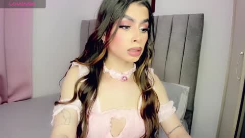 Snapshot of jimenna__ chatting on 01.06.25 jimenna online show from 01.06.25