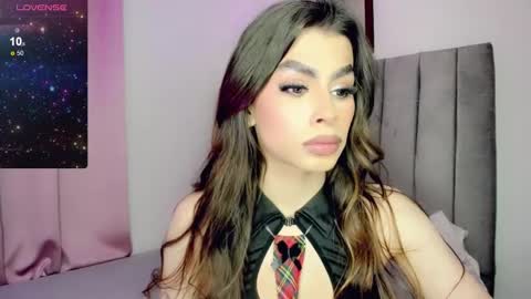 Snapshot of jimenna__ chatting on 01.08.25 jimenna online show from 01.08.25