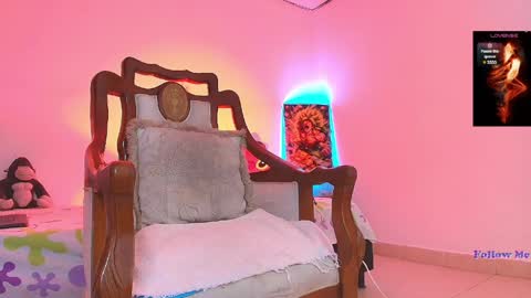 Jimm  Independent Model  online show from 03.30.26