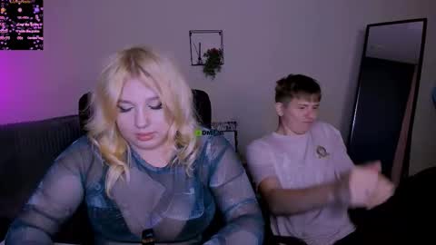 Snapshot of jimmie_hot chatting on 09.11.25 your dream online show from 09.11.25