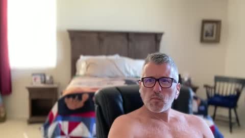 Snapshot of jimmyaaron chatting on 02.18.25 Dad of Three online show from 02.18.25