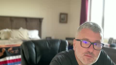 Snapshot of jimmyaaron chatting on 02.19.25 Dad of Three online show from 02.19.25