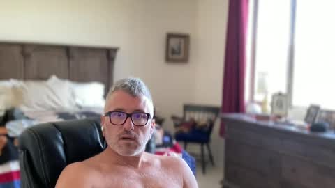 Snapshot of jimmyaaron chatting on 02.19.25 Dad of Three online show from 02.19.25