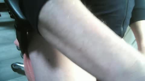 Snapshot of jimmychongax chatting on 12.20.24 Jimmychongax online show from 12.20.24