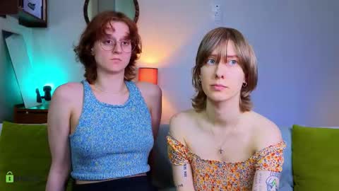 Snapshot of jitoon_exe chatting on 03.20.26 Hey Guys We are Julia ginger Tina brunette online show from 03.20.26