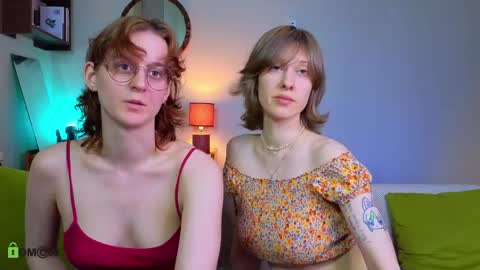 Snapshot of jitoon_exe chatting on 04.16.26 Hey Guys We are Julia ginger Tina brunette online show from 04.16.26