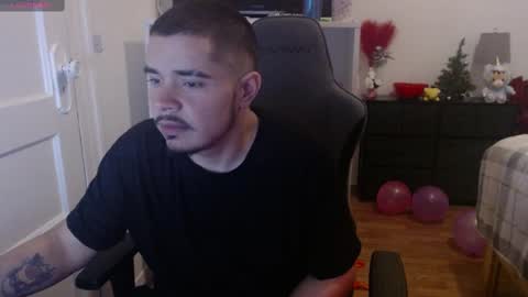 Snapshot of jloko93860 chatting on 11.23.25 jloko93860 online show from 11.23.25