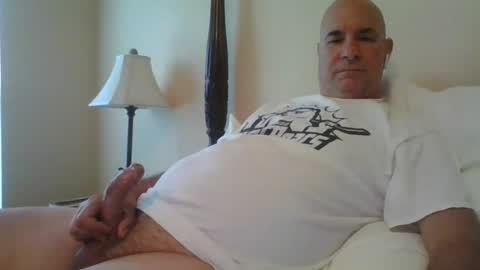 Snapshot of jmichael50 chatting on 07.25.26 jmichael50 online show from 07.25.26