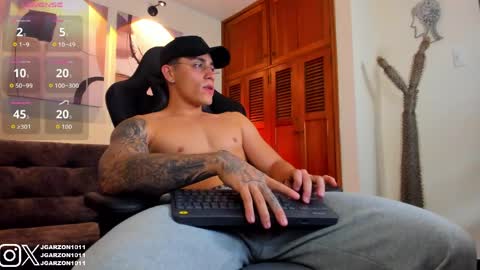 Snapshot of joan_soto chatting on 04.22.26 joan_soto online show from 04.22.26
