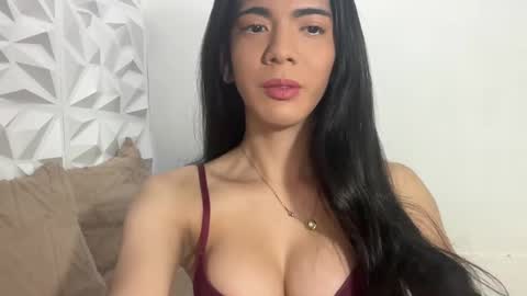 Snapshot of joanaemerald chatting on 02.20.25 joana online show from 02.20.25