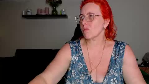 Snapshot of joannaandneighbour chatting on 07.05.26 Joanna and Greg online show from 07.05.26