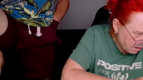 Snapshot of joannaandneighbour chatting on 07.19.26 Joanna and Greg online show from 07.19.26
