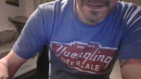 Snapshot of joe5star chatting on 11.17.25 joe5star online show from 11.17.25