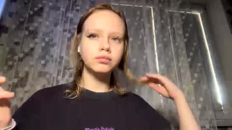 Aurora online show from 02.05.26