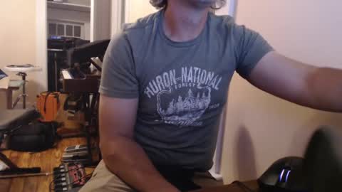 Snapshot of joebo7575 chatting on 10.06.25 joebo7575 online show from 10.06.25