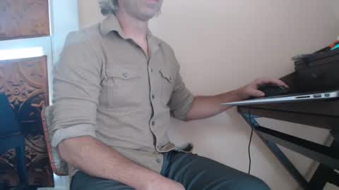 Snapshot of joebo7575 chatting on 10.16.25 joebo7575 online show from 10.16.25