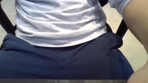 Snapshot of joejoe_1985 chatting on 01.02.25 joejoe_1985 online show from 01.02.25