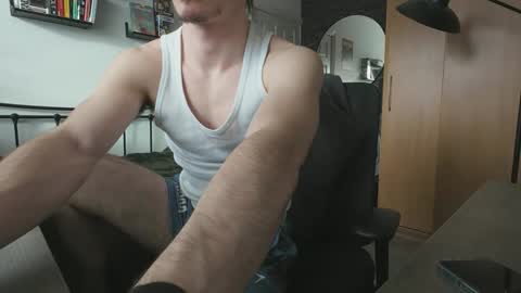 Snapshot of joeosulli2024 chatting on 01.16.26 JoeOsulli online show from 01.16.26