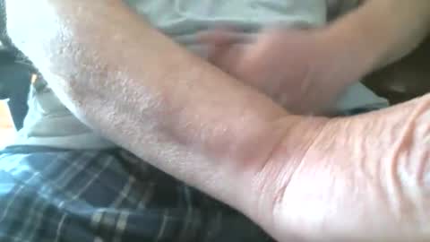 Snapshot of joeydoey55 chatting on 04.16.26 joeydoey55 online show from 04.16.26