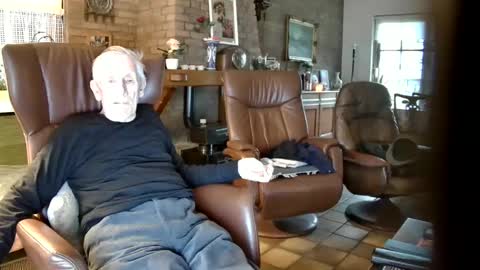 Snapshot of johan7_heet chatting on 12.16.24 johan7 heet online show from 12.16.24