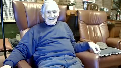 Snapshot of johan7_heet chatting on 01.12.25 johan7 heet online show from 01.12.25