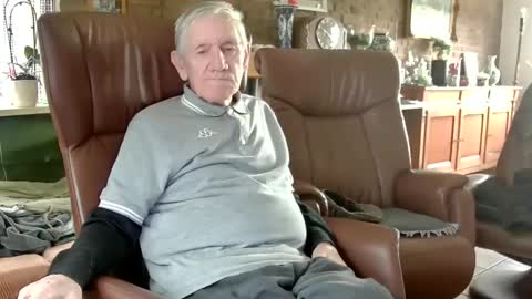 Snapshot of johan7_heet chatting on 01.25.25 johan7 heet online show from 01.25.25