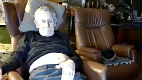 Snapshot of johan7_heet chatting on 02.15.25 johan7 heet online show from 02.15.25