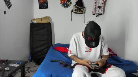 Snapshot of johan_and_antonella chatting on 02.16.26 johan_and_antonella online show from 02.16.26