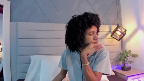 Johan  online show from 11.26.25