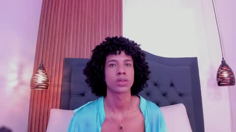 Snapshot of johan_gz_ chatting on 04.15.26 Johan online show from 04.15.26
