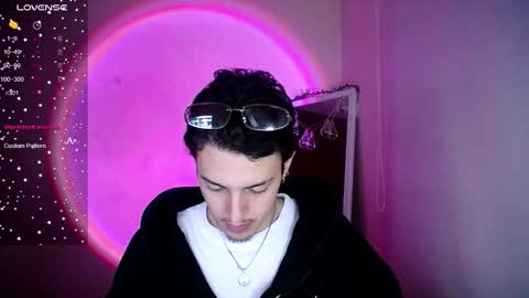 Snapshot of johan_parker222 chatting on 02.04.26 johan_parker222 online show from 02.04.26