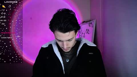 Snapshot of johan_parker222 chatting on 02.26.26 johan_parker222 online show from 02.26.26